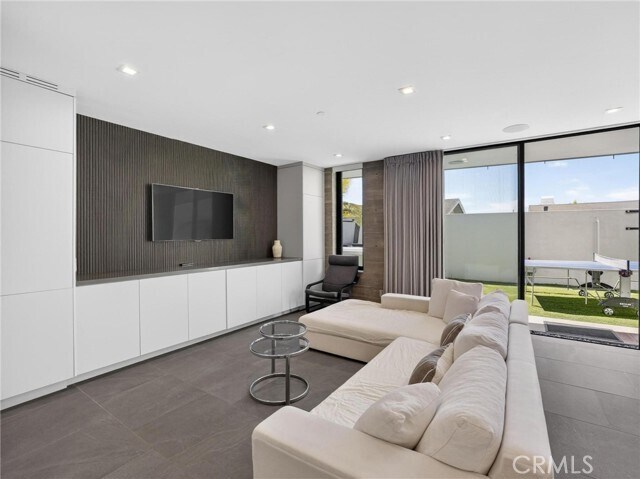 Foto del edificio - 703 N Lucia Ave