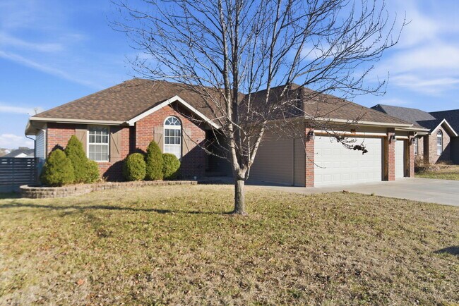 Foto del edificio - 205 E Lapis St