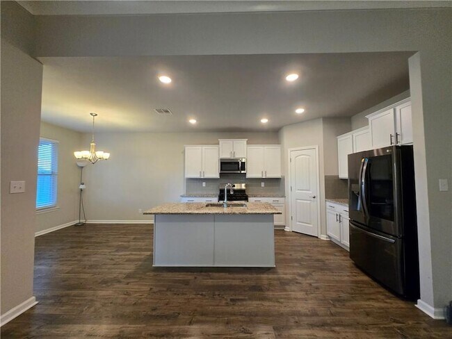 Foto del edificio - 440 Lakeshore Village E