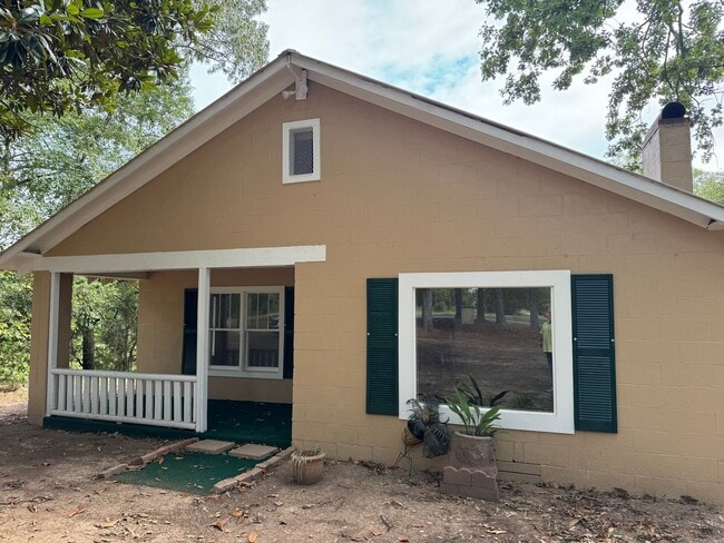 Foto del edificio - 5424 New Liberty Rd