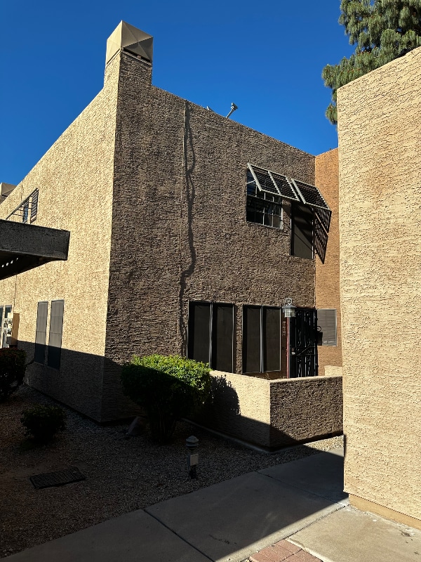 Building Photo - 1245 W 1st St