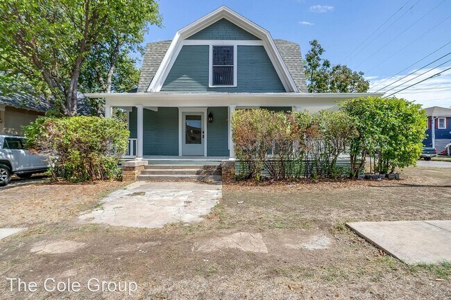 Foto del edificio - 3 br, 2 bath House - 1329 Hurley Ave
