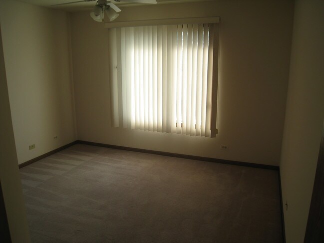 Foto del edificio - 441 N Eric Dr