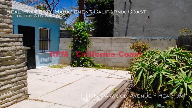 Building Photo - 1106 Oakwood Ave