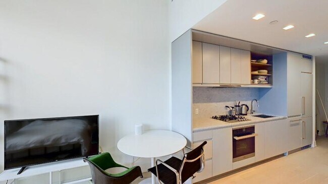 Foto del edificio - 0 bedroom in Brooklyn NY 11238