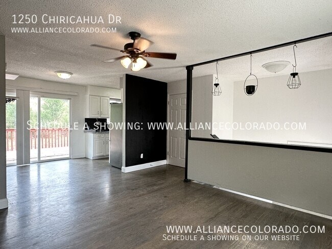 Building Photo - 1250 Chiricahua Dr