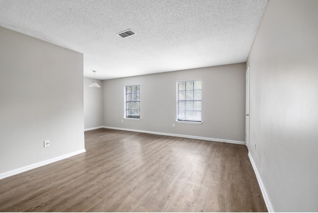 Interior Photo - The Farms at Goose Creek