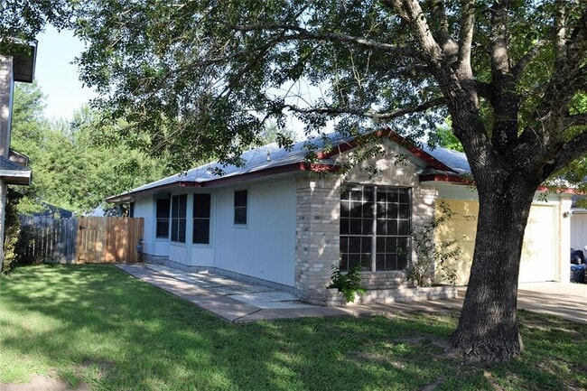 Building Photo - 8133 Tockington Way