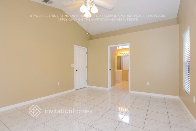 Foto del edificio - 1604 Cumberland Ct E