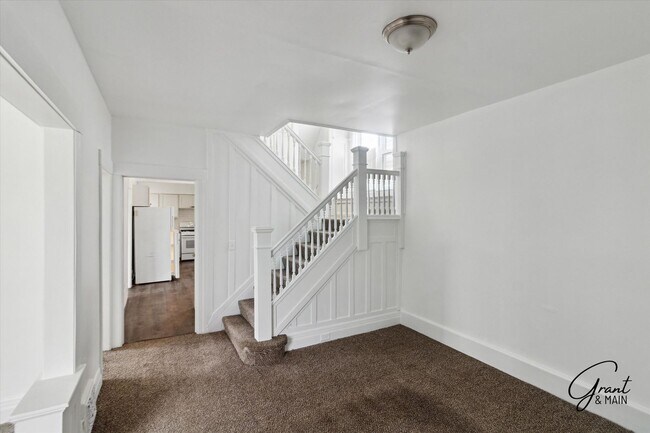 Foto del edificio - $1495 - 4 Bedroom/2 Bath Home in Islandview