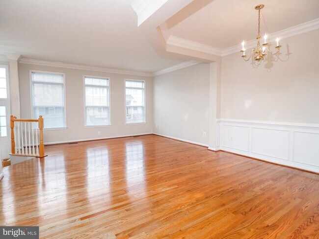 Building Photo - 21064 Roaming Shores Terrace