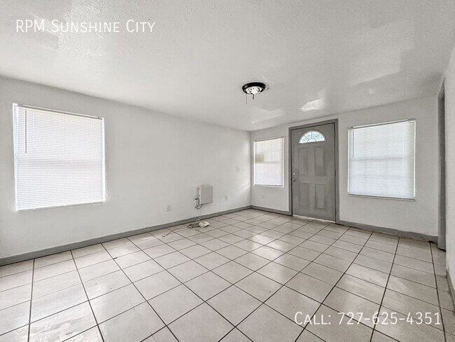 Foto del edificio - 3105 N 75th St