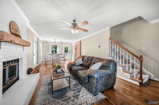 Building Photo - 154 Stone Hill Dr