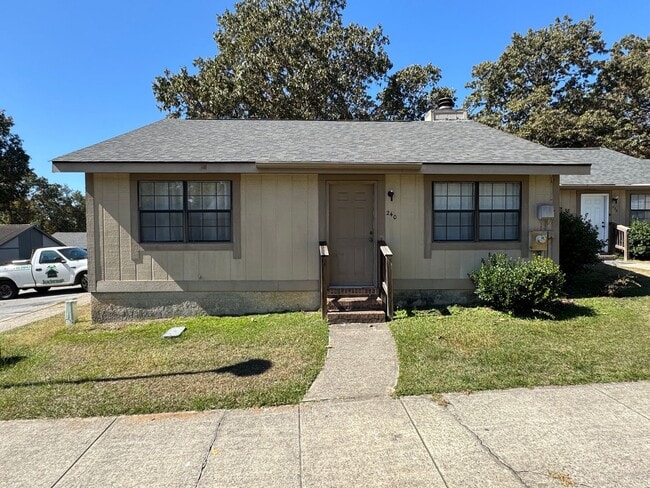 Foto del edificio - 240 Tallulah Trail