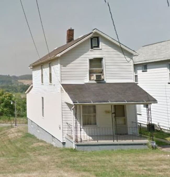 Building Photo - 53 Main St
