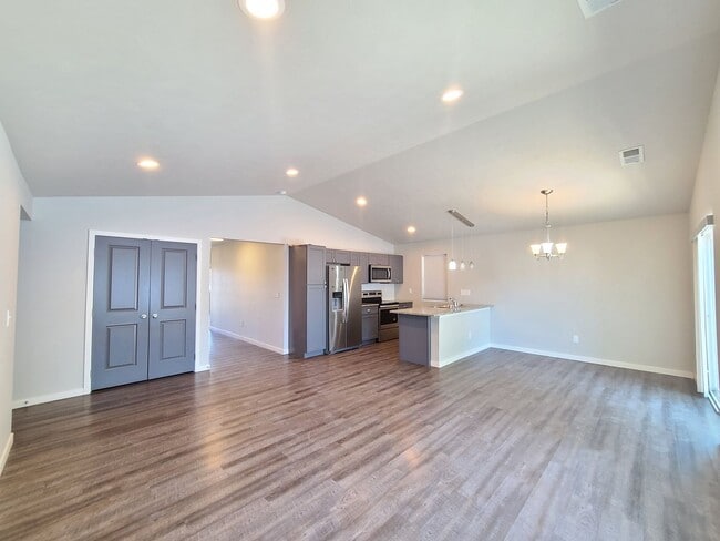 Foto del edificio - 3014 N Gillis Ct