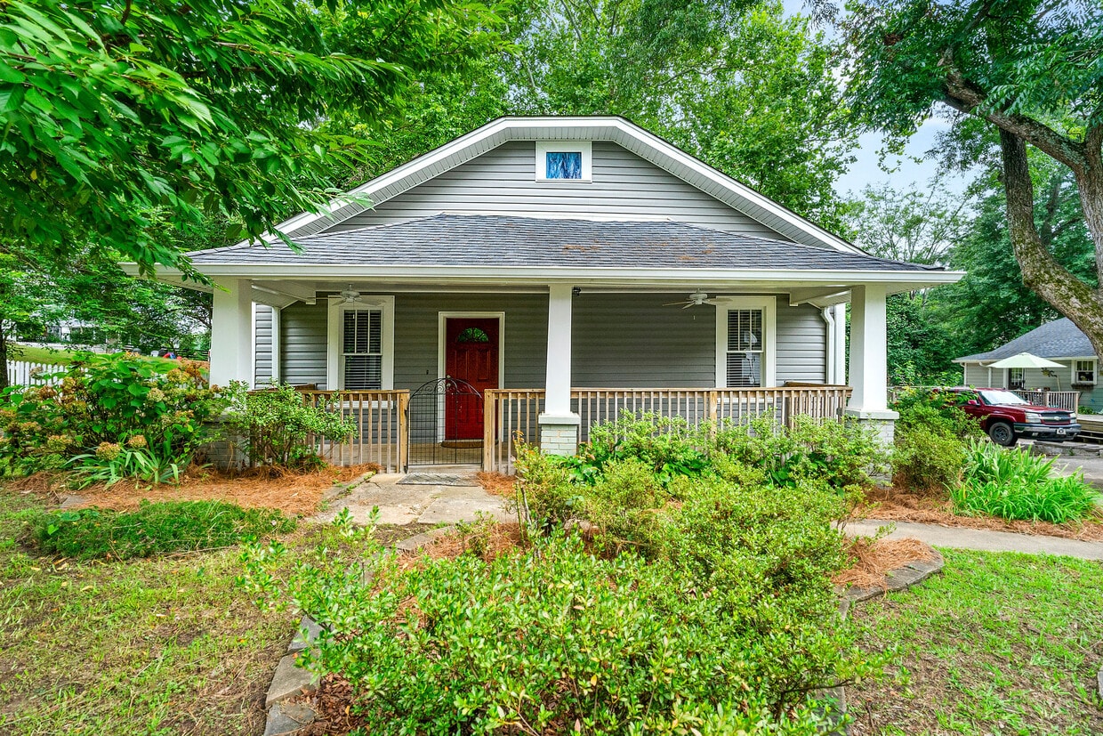 Photo - 80 W Park St (Buford, GA)