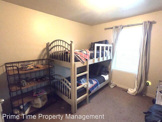 Foto del edificio - 4 br, 2.5 bath House - 2005 S 750 E