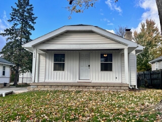 Primary Photo - 826 W Marsh St