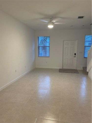 Foto del edificio - 521 SW 19th St