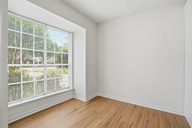 Building Photo - 1508 S 8th St