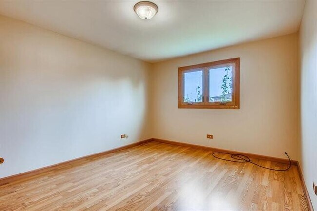 Building Photo - 8536 162nd Pl, Tinley Park, IL, 60487