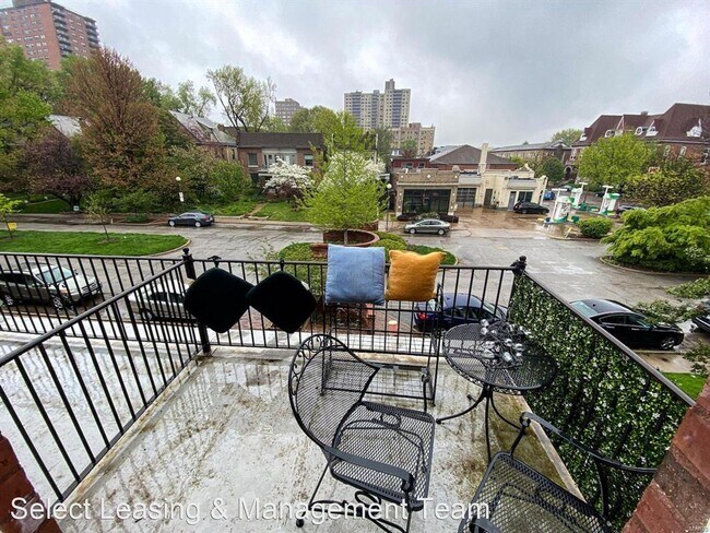 Building Photo - 2 br, 1 bath House - 4410 Laclede  A