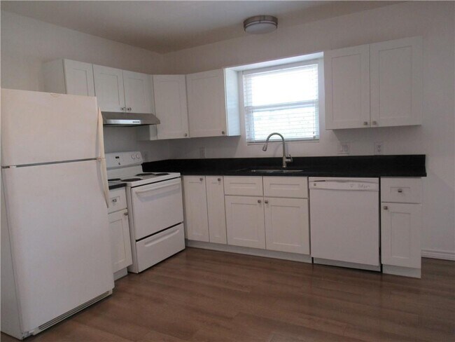 Foto del edificio - 10620 Deer Canyon Rd