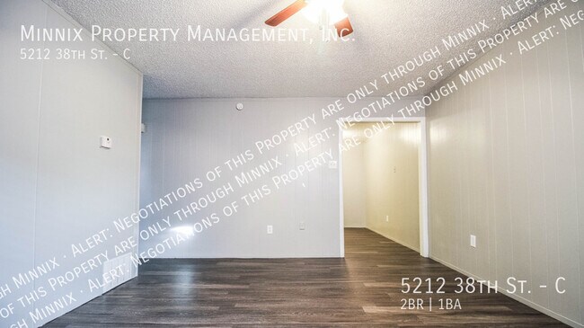 Foto del edificio - Red Oak Apartments