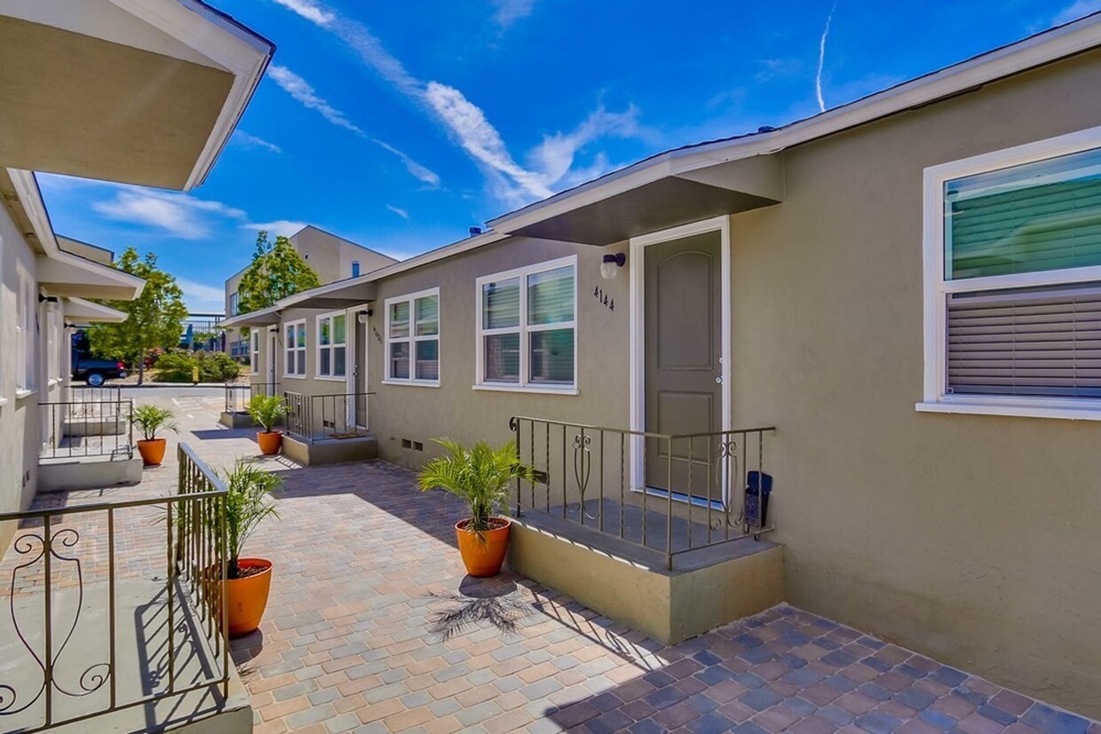 4154-4158 Estrella Avenue - Apartments in San Diego, CA | Apartments.com