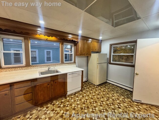 Foto del edificio - 95 Kidder Ave