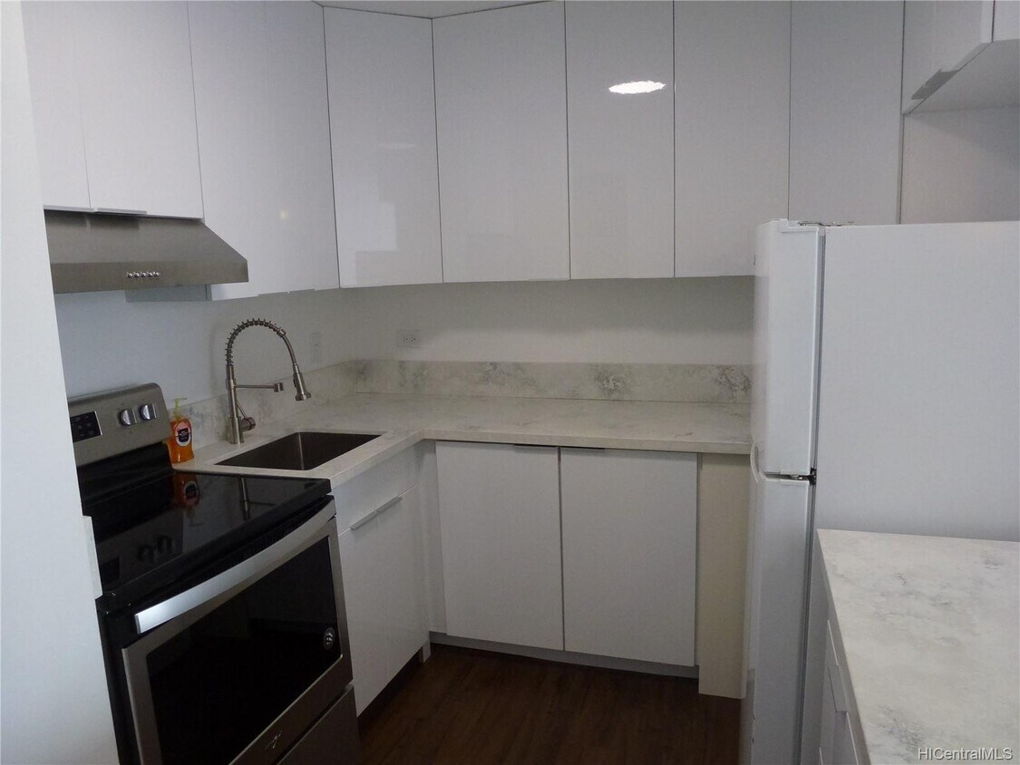 Foto principal - 1125 Young St