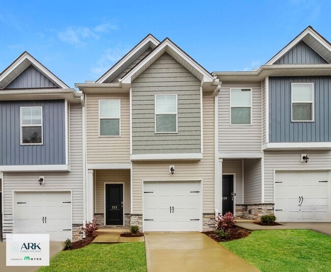 Building Photo - 4 Oak Rose Dr