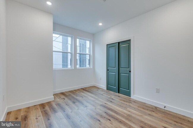 Foto del edificio - 2360 N 6th St