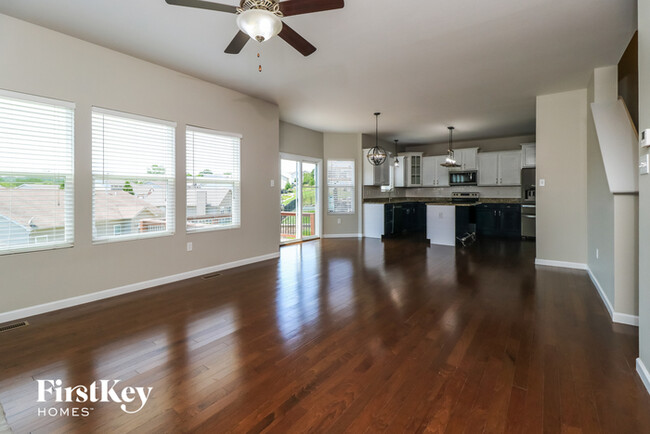 Building Photo - 347 Bramtonn Pl