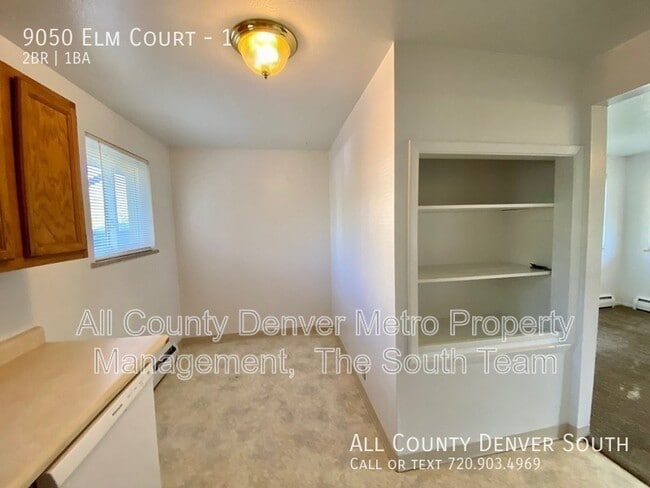 Building Photo - 9050 N Elm Ct