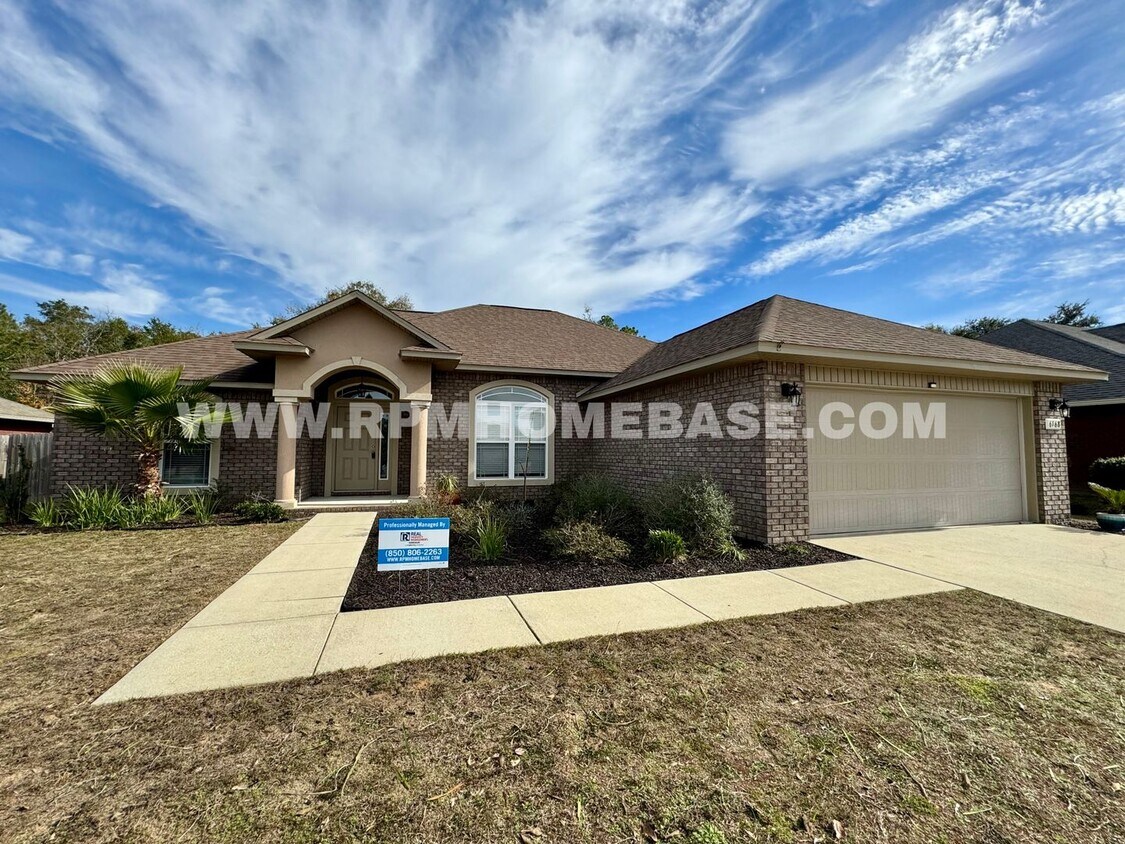 6168 Winchester Cir, Milton, FL 32570 House Rental in Milton, FL