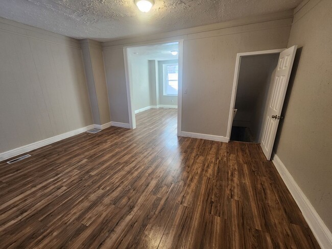 Foto del edificio - Cozy 2 Bedroom Home in West Baltimore