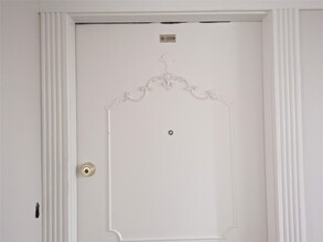 Building Photo - 2601 Bellefontaine