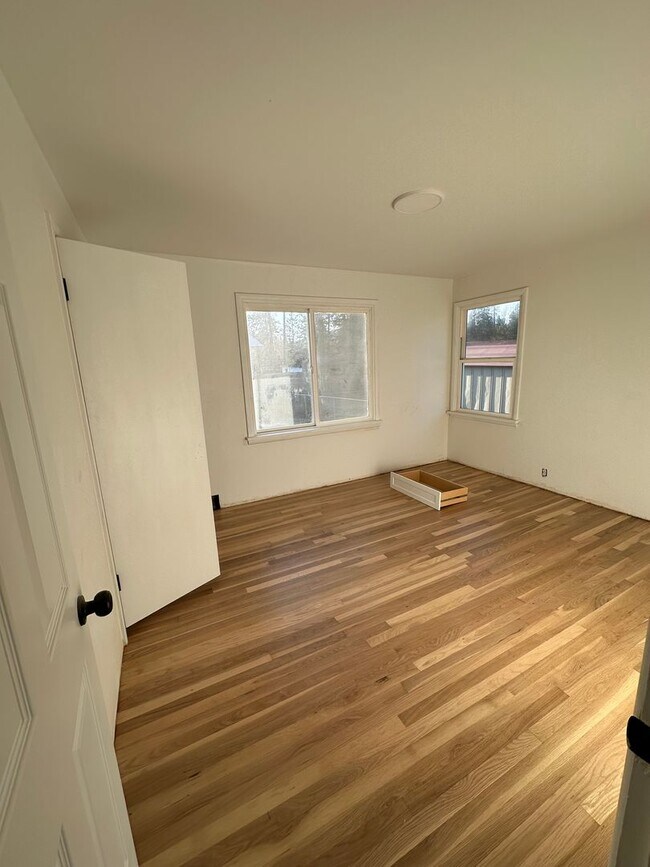 Foto del edificio - Rancher with unfinished basement APP#41)