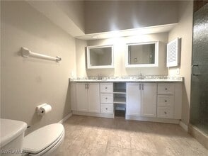 Building Photo - 6922 Satinleaf Rd N