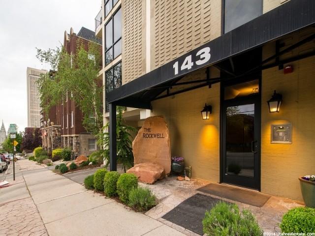 Foto principal - 143 E 1st Ave