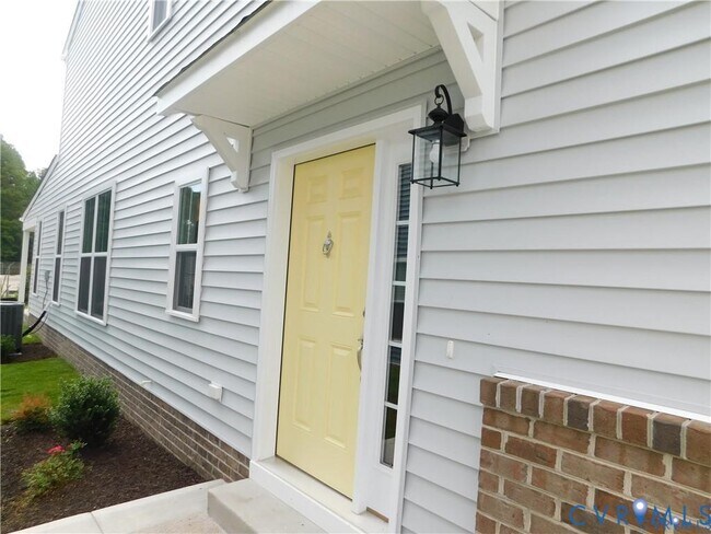 Building Photo - 6981 Leire Ln