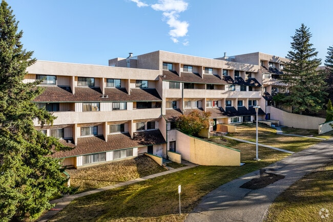 Building Photo - South Ridge Apartments