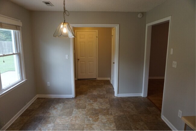Foto del edificio - 118 Water Oak Ct