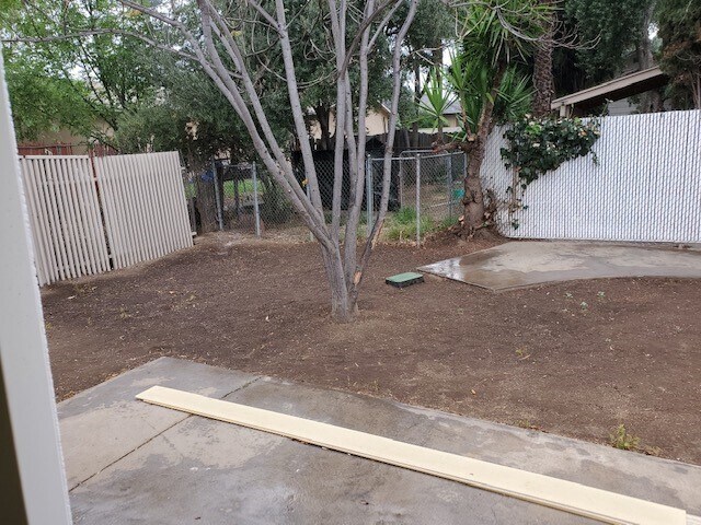 Patio privado cercado - 9333 Lomita Dr