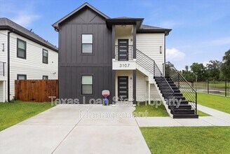 Building Photo - 3107 Grassmere St