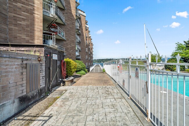 Photo - 9500 Rainier Ave S Townhome