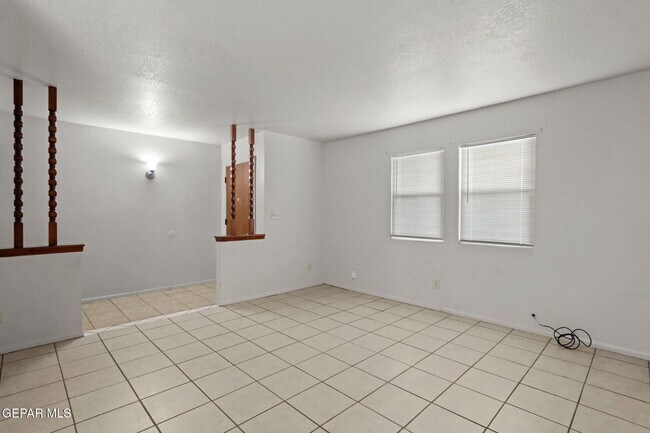 Foto del edificio - 3801 Olympic Ave