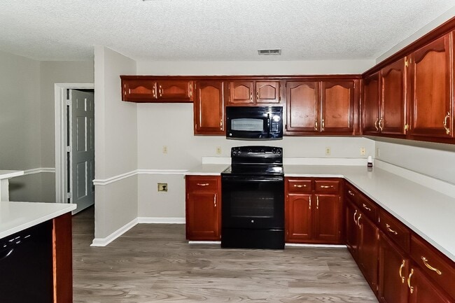 Foto del edificio - 7253 Leeward Cove